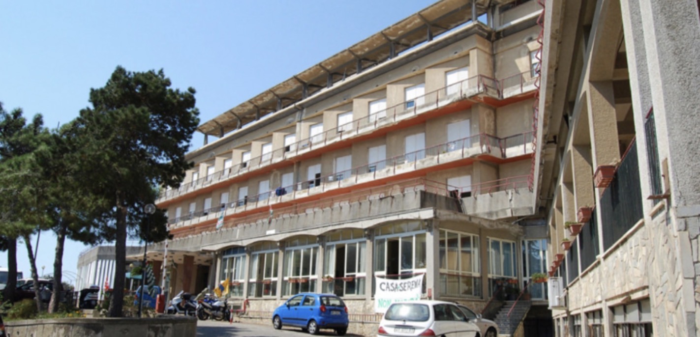 CASA SERENA, PERSI I FINANZIAMENTI PER LA RISTRUTTURAZIONE: UN DISASTRO POLITICO-AMMINISTRATIVO DELLA GIUNTA COMUNALE DI MESSINA CASA SERENA, PERSI I FINANZIAMENTI PER LA RISTRUTTURAZIONE: UN DISASTRO POLITICO-AMMINISTRATIVO DELLA GIUNTA COMUNALE DI MESSINA
